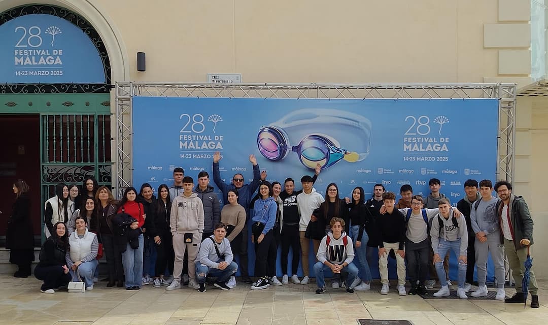 Viaje a Málaga, Festival del Cine 2025 y paseo literario - alumnado y profesorado